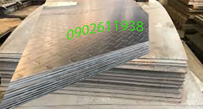 Ứng dụng của thép tấm gân 8mm trong công trình giao thông
